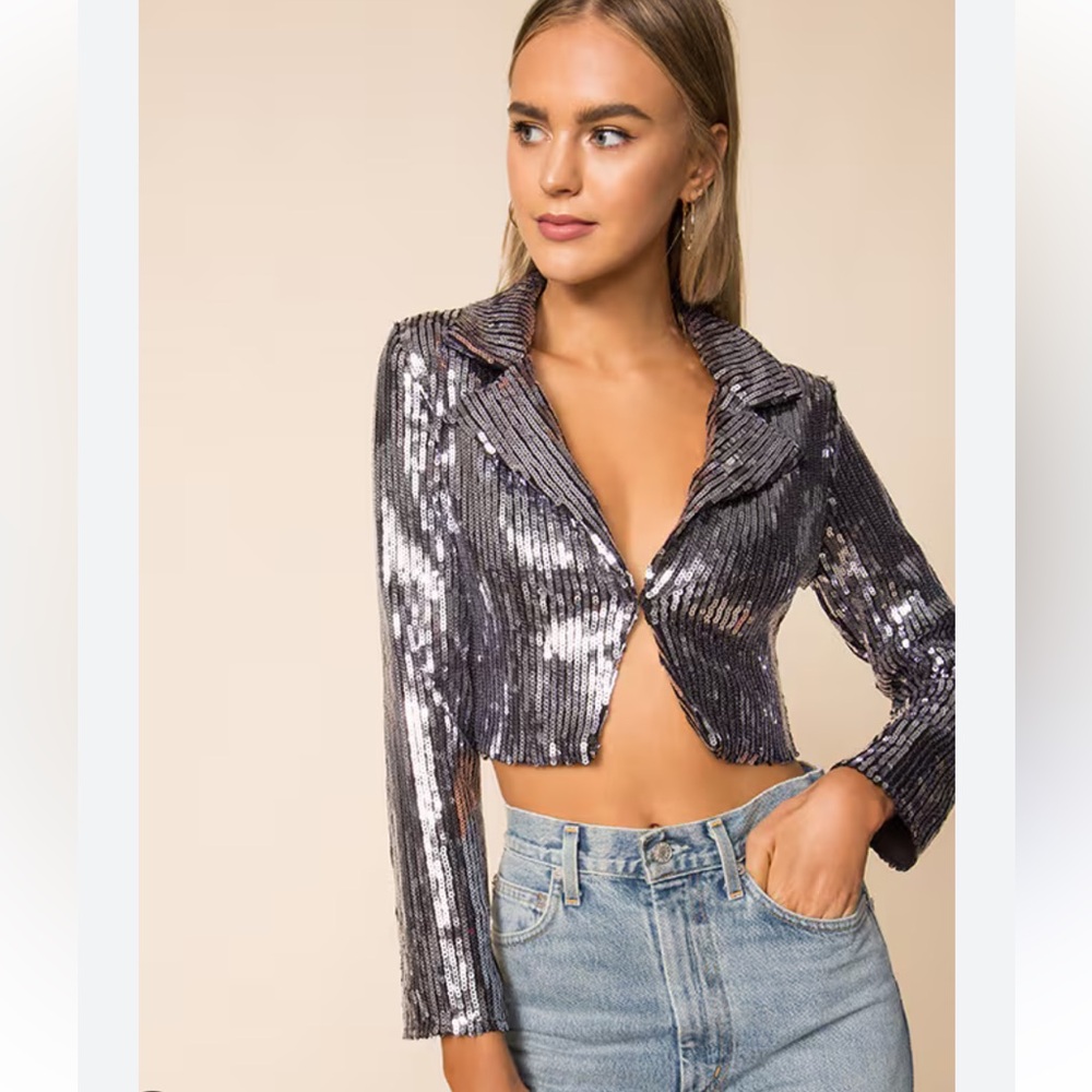 Superdown Rochelle Cropped Blazer in Gunmetal Small sequins jacket